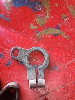 Ford distributor parts available only wats in pictures contact for price on 0835730435