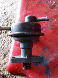 Ford cvh ac feul pump available original make good second hand condition 650rand contact 0835730435