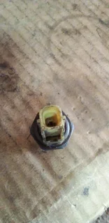 Ford oil pressure sensor or switch available original make 550rand contact 0835730435