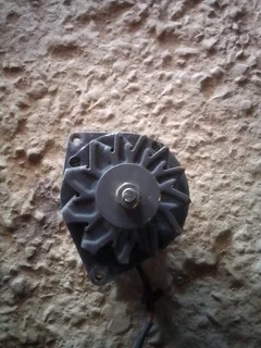 Ford contina or escort bosch alternator available fully reconditioned wid new bosch parts 2000rand c