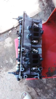 Toyota tazz or corolla 2e cylinder head long block type wid new valve stems like new 4500rand  only