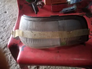 Toyota corolla baby Camry shape parklight available 100rand each only left side available contact 08