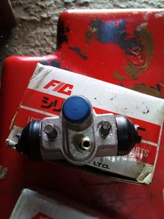 Honda rear break cylinders new only wats in pictures 650rand each contact 0835730435