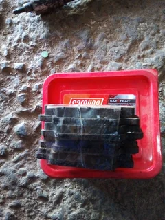 Bmw e30 front disc pads available only wats in pictures 70percent life 250rand contact 0835730435