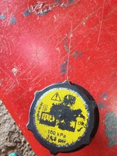 Ford focus st t5 or volvo s40 s60 t5 coolant bottle cap available only wats in pictures 400rand cont