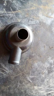 Audi a4 a6 vent or breather pc valve available only wats in pictures 650rand contact 0835730435