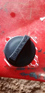 Toyota yaris or avanza oil cap available new oem 200rand contact 0835730435