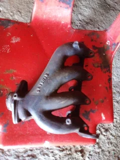 Hyundai atos exhaust manifold available only wats in pictures 1050rand contact 0835730435