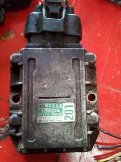 Toyota or lexus ignition module available only wats in pictures oem with plug or lug 1250rand each c
