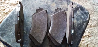 Orignal lexus 250is front disc pads available only wats in oem make good second hand condition origi