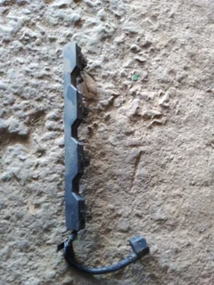 Bmw e36 316i 318i injectors wiring plug available only wats in pictures 550rand contact 0835730435