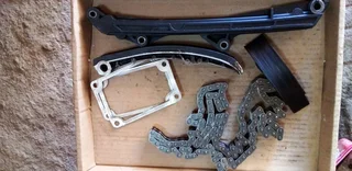 Bmw e36 m42 m44 timing chain n guides oem make available only wats in pictures ntn more 3000rand con