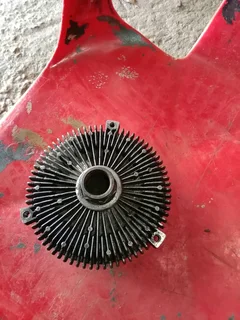Bmw fan clutch Visco available 500rand 3hole type contact 0835730435