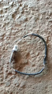 Bosch o2 sensor available 4pin 1200rand only wats in pictures