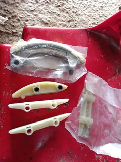 Mercedes Benz m116 timing chain guides available original only wats in pictures oem new