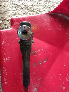 Mercedes Benz ignition switch n barrel available only wats in pictures oem make wid keys