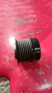 Lexus alternator clutch pulley available only wats in pictures oem make