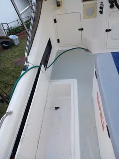 Orion CAT Boat, 2 x 50Hp Yamaha AT Lube, Electric Start, Trim &amp; Tilt, Garde D, lights