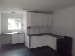 Cosy 1 Bed Cottage to let in Westdene