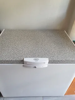 275L Deep Freeze