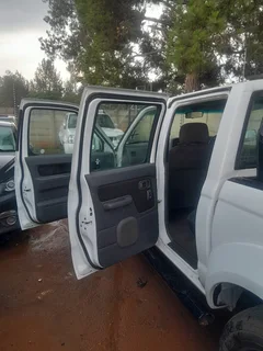 2016 Nissan Hardbody Double Cab