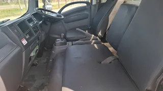 2019 Isuzu Npr400 amt dropside 4ton truck