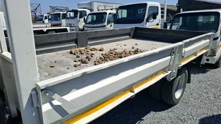 2019 Isuzu Npr400 amt dropside 4ton truck