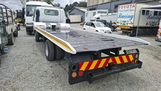 2002 Isuzu NPR500 rollback 5ton truck