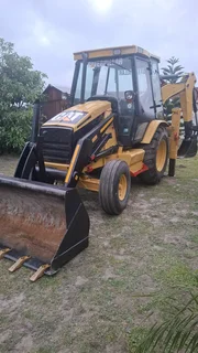 2005 caterpillar 424D Tlb