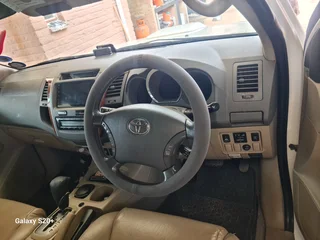 2009 Toyota Fortuner SUV