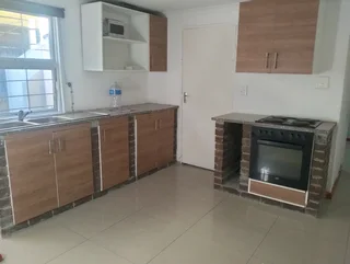 House in Portlands for Rental