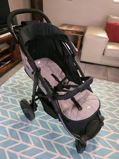 Joie Lifetrax travel system with Isofix