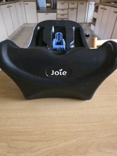 Joie Lifetrax travel system with Isofix