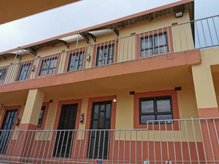 NEWLY RENOVATED FEMALES STUDENT ACCOMMODATION IN UMLAZI D SECTION