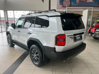 2025 Toyota Land Cruiser Prado VXR