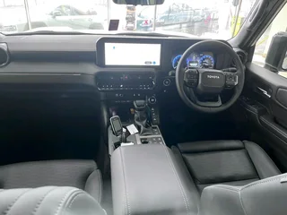 2025 Toyota Land Cruiser Prado VXR
