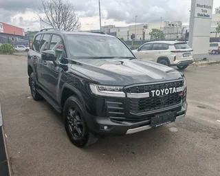 2025 Toyota Land Cruiser lc300 3.3D GRS