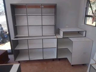 Mobile carpenter available on call