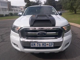 2017 Ford Ranger 3.2XLT DC R179,000.