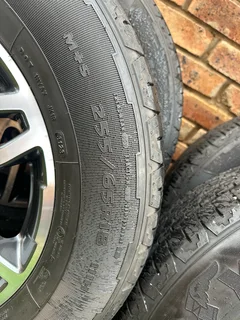 18” OEM Ford mags and tyres