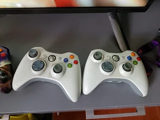 Xbox 360 Controllers