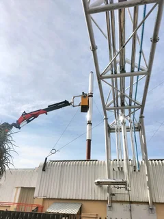 Experienced machine operator here.,Reach Truck, Forklift,Bendi and Cherry picker operator here.