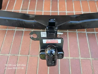 TOYOTA HILUX GD6 OEM TOWBAR &amp; HARNESS