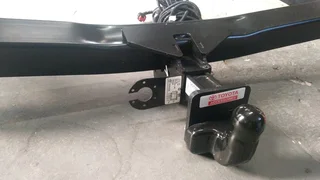 TOYOTA HILUX GD6 OEM TOWBAR &amp; HARNESS