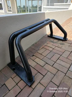 TOYOTA HILUX GD6 OEM ROLLBAR