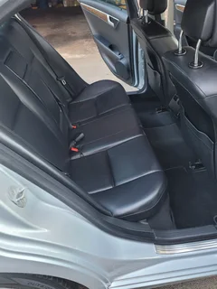 2012 Mercedes-Benz C180