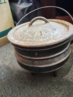 Potjie Pots