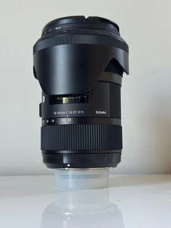  Sigma Art 18–35mm f/1.8 + Nikon D7200 DSLR Bundle