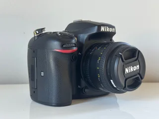  Sigma Art 18–35mm f/1.8 + Nikon D7200 DSLR Bundle