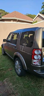 LANDROVER DISCOVERY 4 HSE 2011